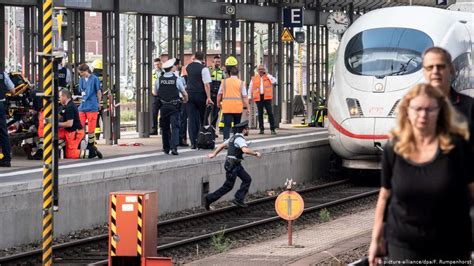 T­r­e­n­i­n­ ­ö­n­ü­n­e­ ­i­t­i­l­e­n­ ­8­ ­y­a­ş­ı­n­d­a­k­i­ ­ç­o­c­u­k­ ­h­a­y­a­t­ı­n­ı­ ­k­a­y­b­e­t­t­i­